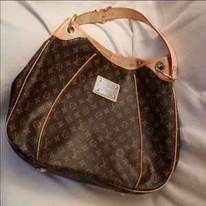 Authentic Louis Vuitton GALLIERA GM
